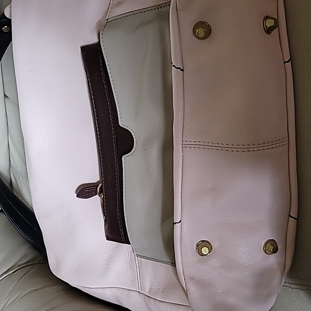 Handbag - Picture 3 of 6